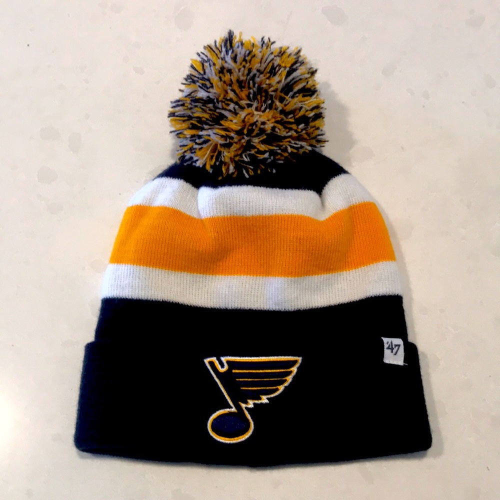St. Louis Blues pom beanie